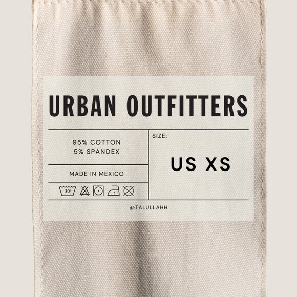 Yin Yang Crop Top - Picture 2 of 4